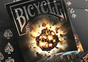 Коробка игральных карт Bicycle Asteroid