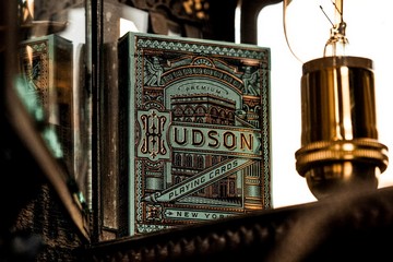 Колода игральных карт Hudson от компании Theory11