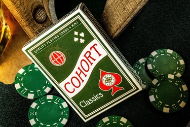 Коробочка игральных карт Cohort Classics Green